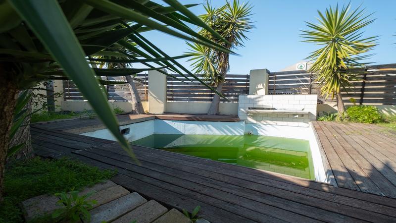 4 Bedroom Property for Sale in Glenwood Western Cape